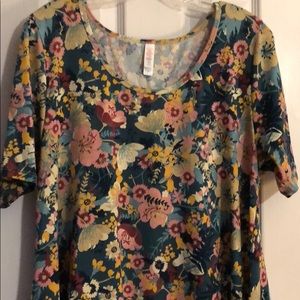 Lularoe Perfect T